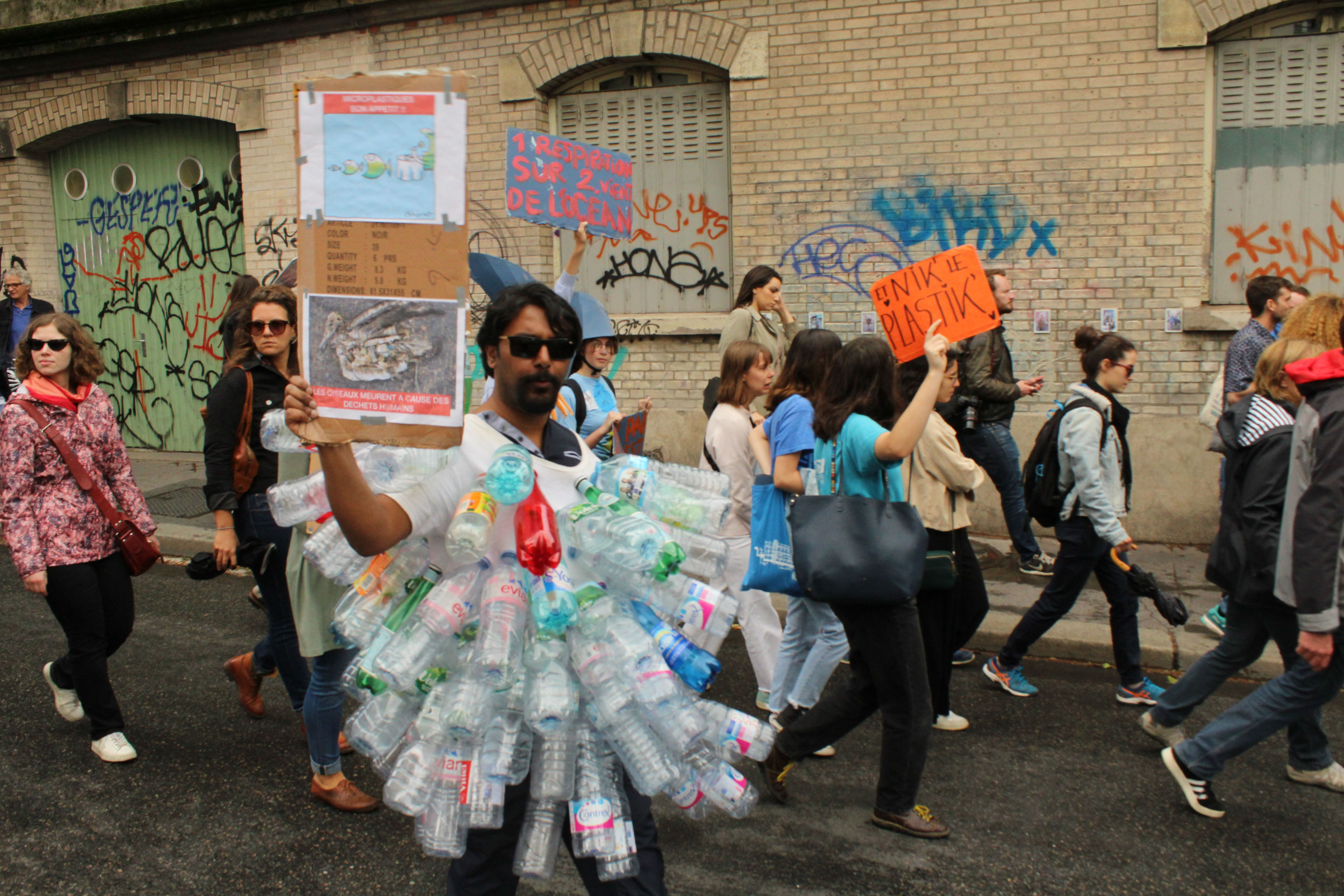 L'un des fers de lance de la Marche pour l'Océan : la lutte contre le plastique / ©Cypriane El-Chami